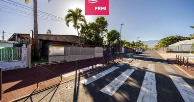 prmi : le port - maison servant d'entrepôt / local industriel 250 m² à 4 min du port ouest