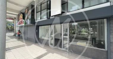  louer  local commercial 130 m2 sur 2 niveaux  pointe--pitre