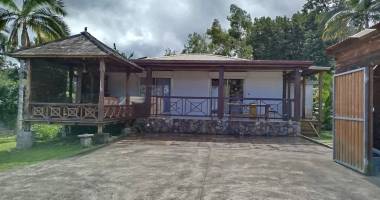 maison f4 avec garage et dépendance