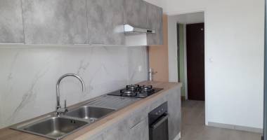 appartement renove st denis - 3 pièce(s) - 76 m2