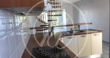  vendre  t4 duplex + mezzanine  96 m   284 210 