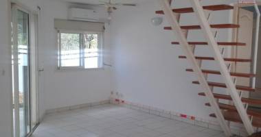 villa f3 duplex roches maigres