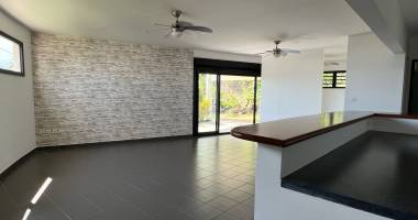 À vendre   appartement t3/4 ligne paradis   saint-pierre
